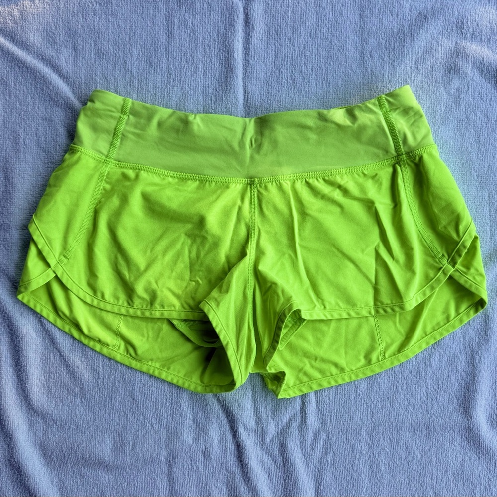 Lululemon Speed Shorts 2.5” Neon Green Sz 4